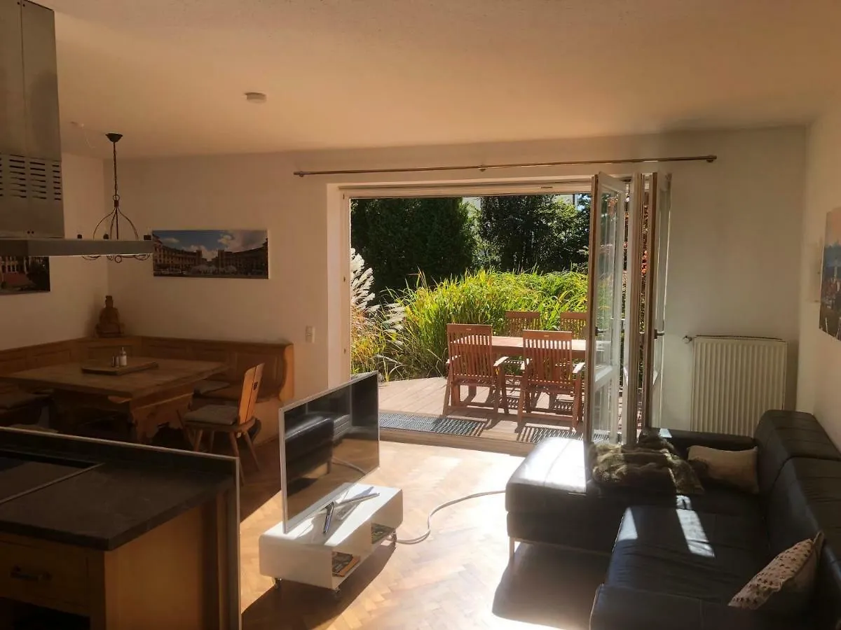 Apartamento Ferienwohnung Messewohnung München Ost Forstern Alemania